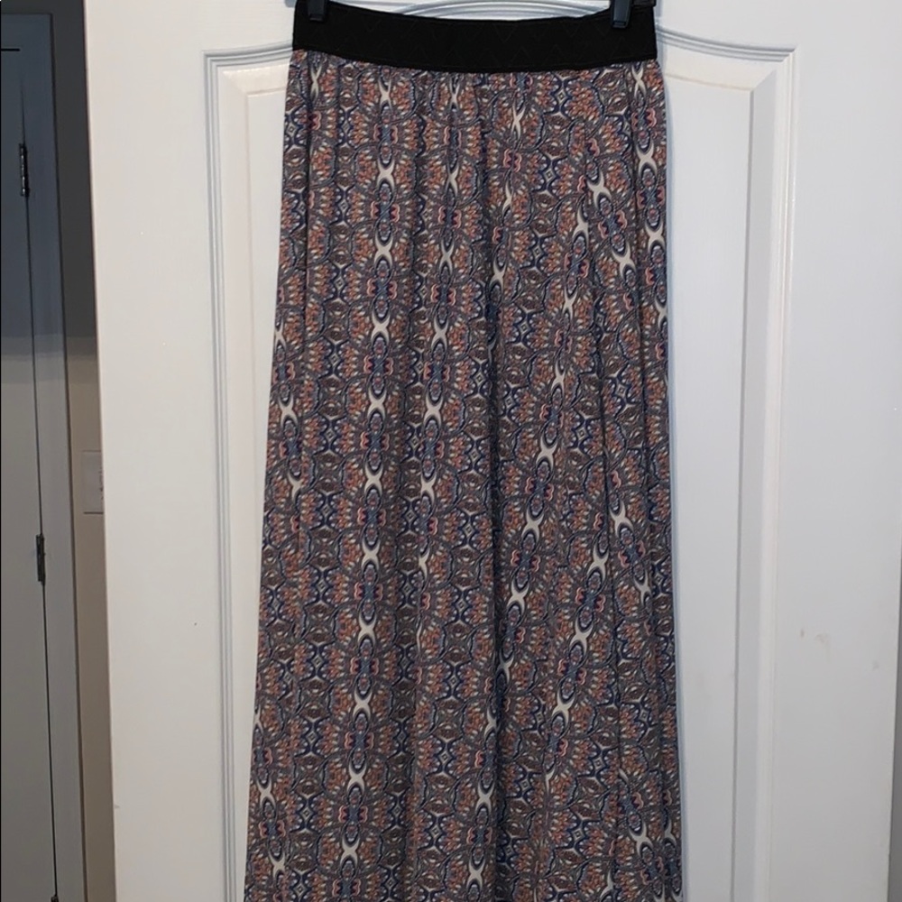 LuLaRoe Lucy skirt